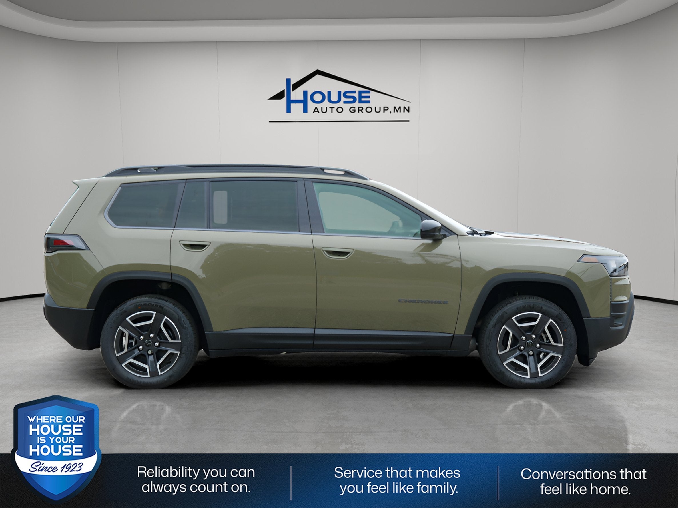 2026 Jeep Cherokee CHEROKEE LAREDO 4X4