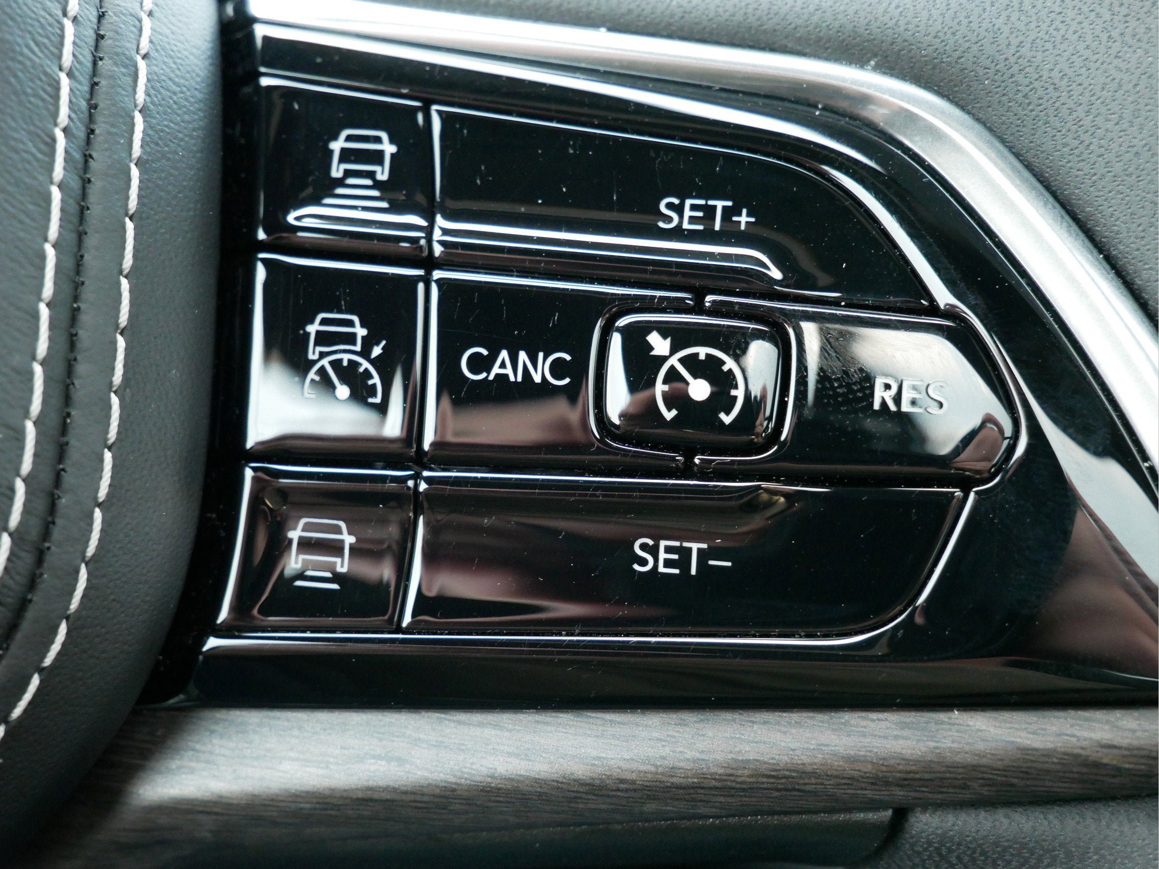 2024 Jeep Grand Cherokee Overland