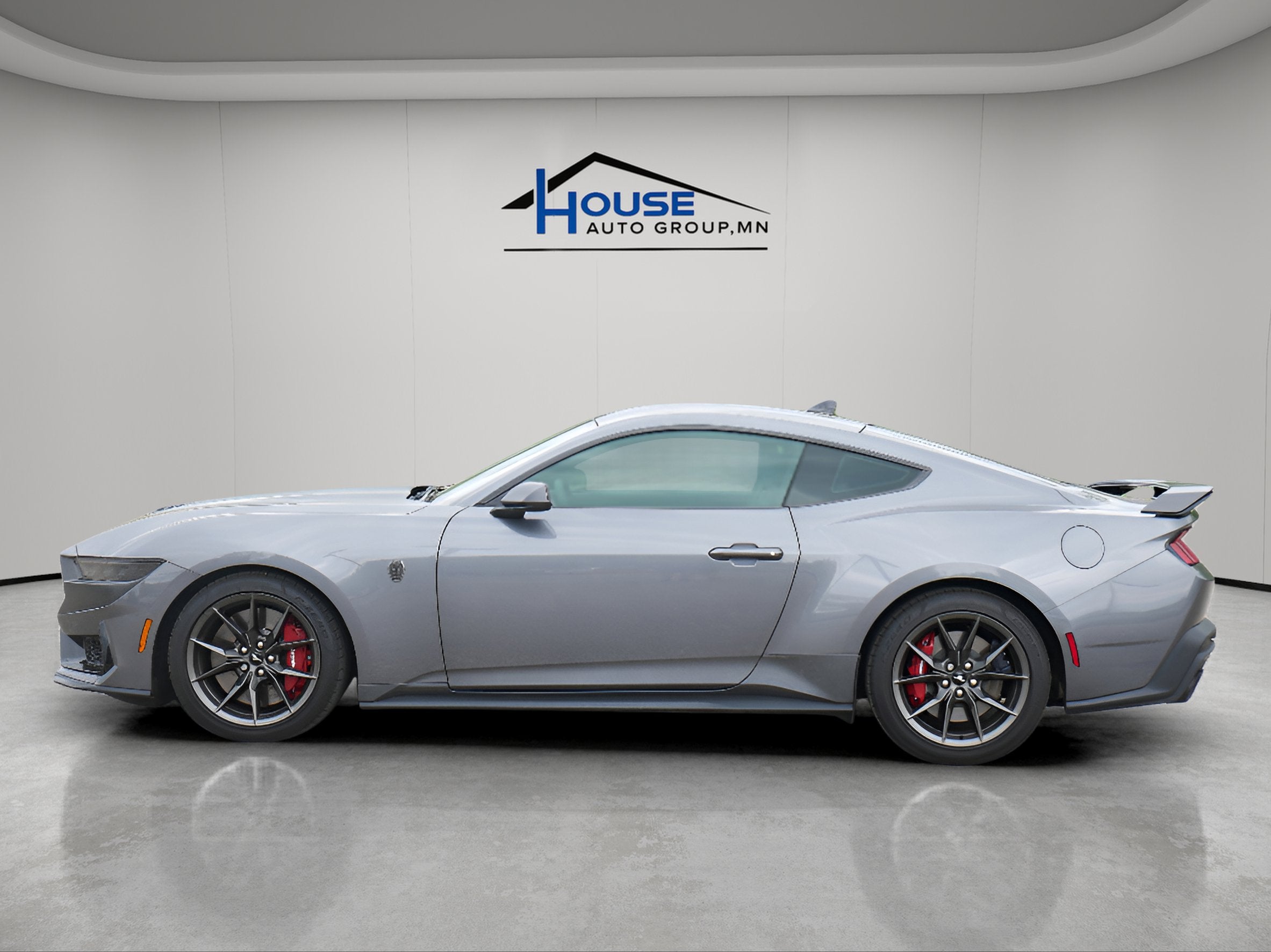 2024 Ford Mustang Dark Horse