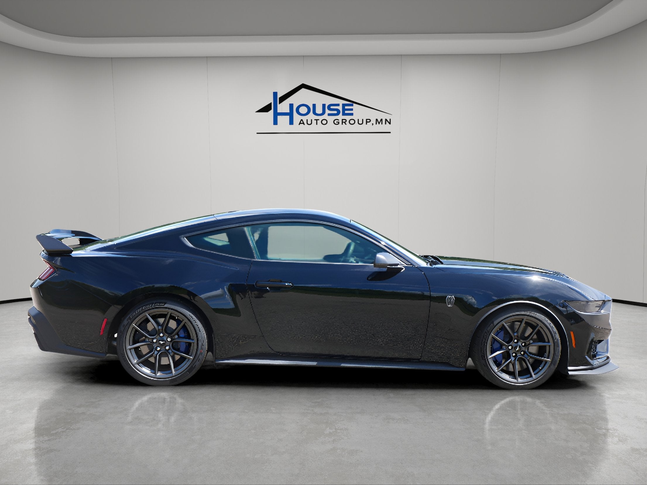 2025 Ford Mustang Dark Horse