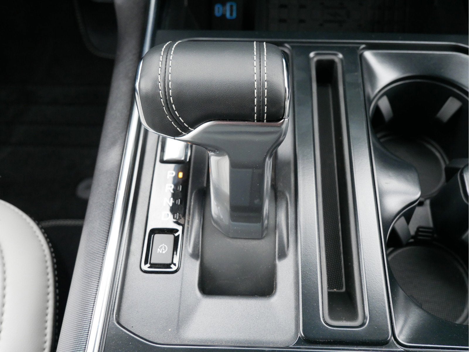 2023 Ford F-150 Lightning Platinum