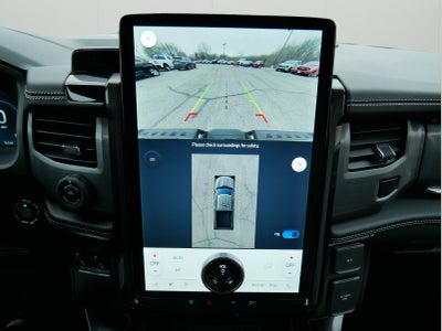 2023 Ford F-150 Lightning Platinum