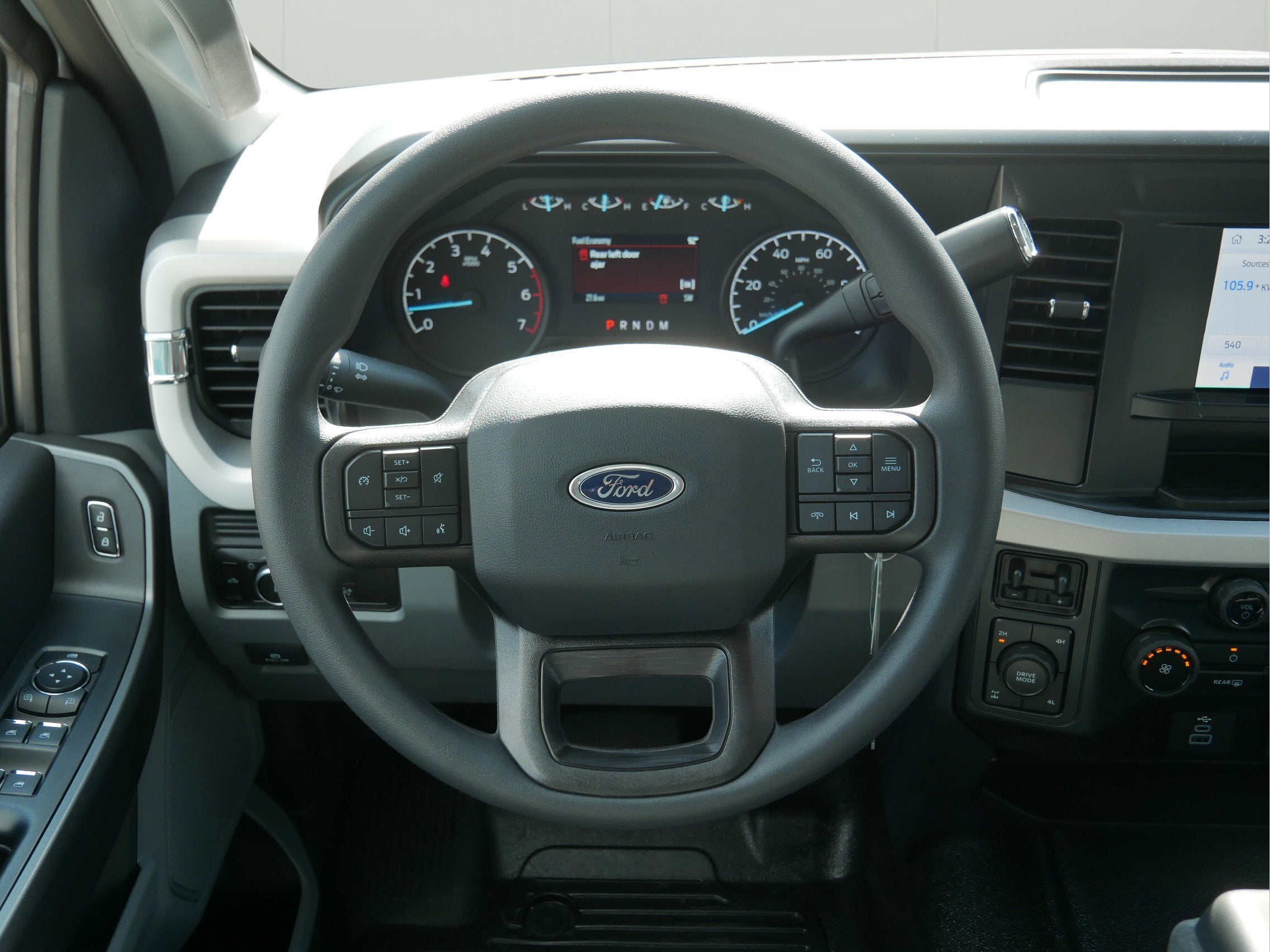 2026 Ford Super Duty F-350 SRW XL