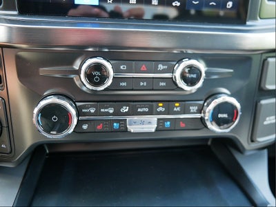 2026 Ford Super Duty F-350 SRW LARIAT