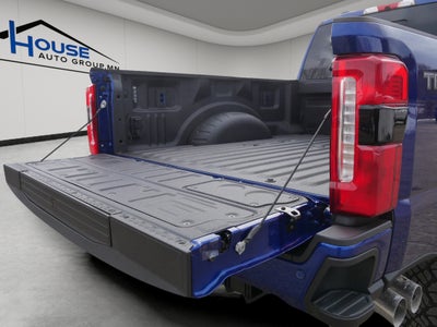 2026 Ford Super Duty F-350 SRW XLT