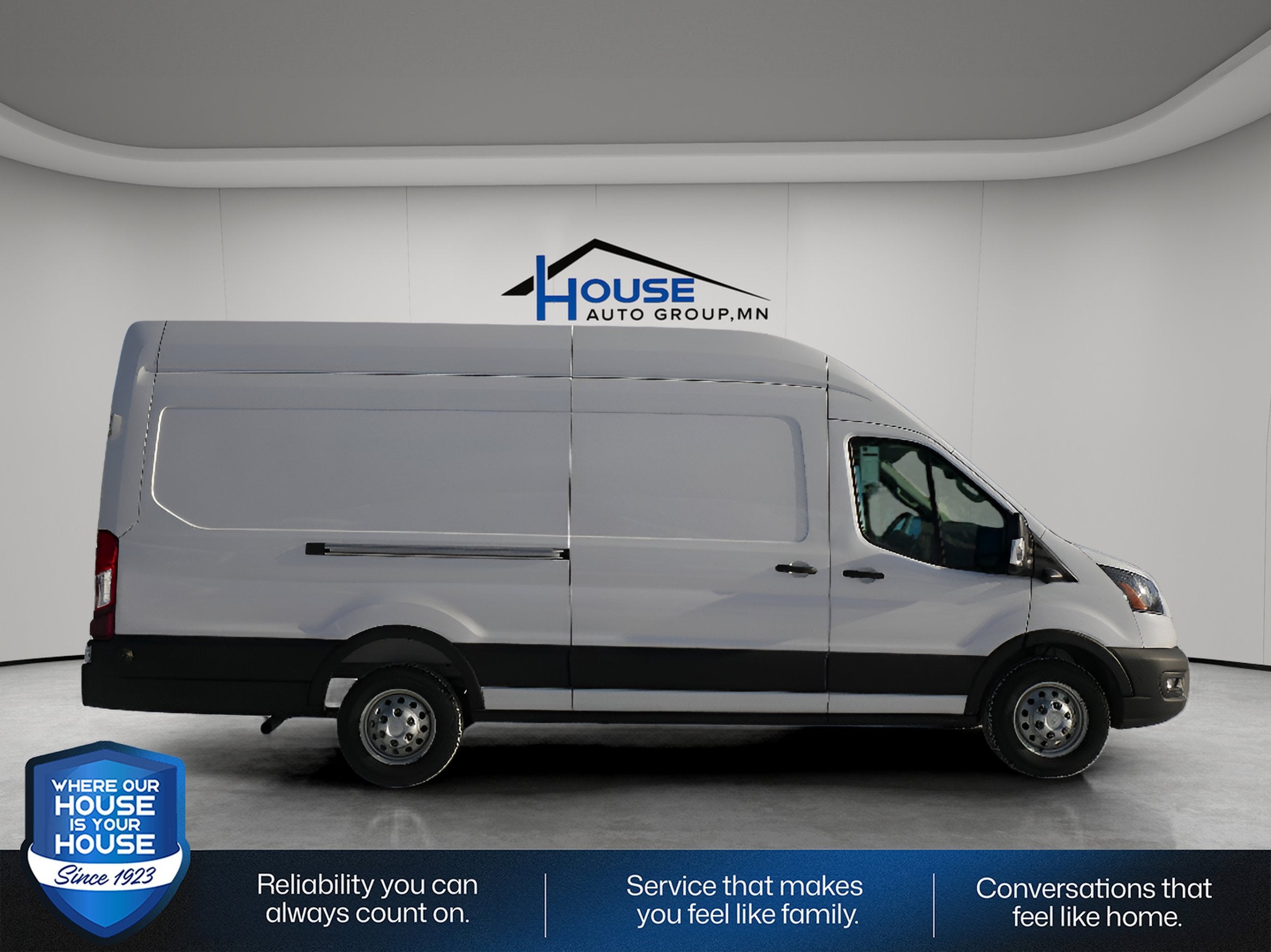 2026 Ford Transit Cargo Van Base