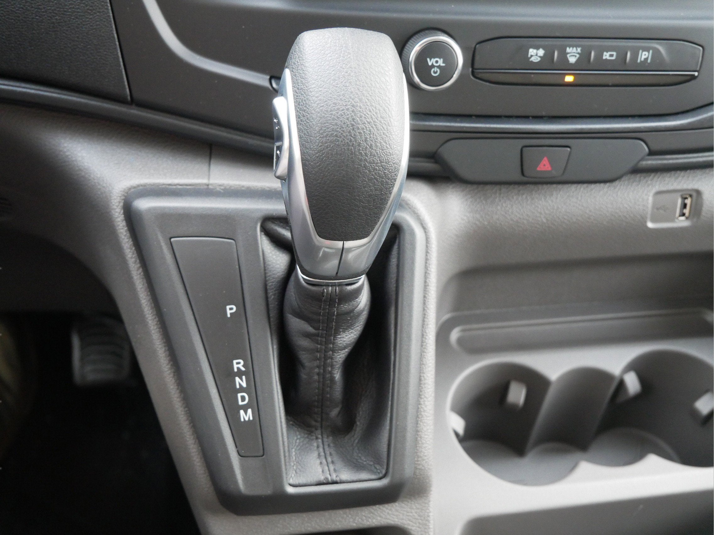 2026 Ford Transit Cargo Van Base