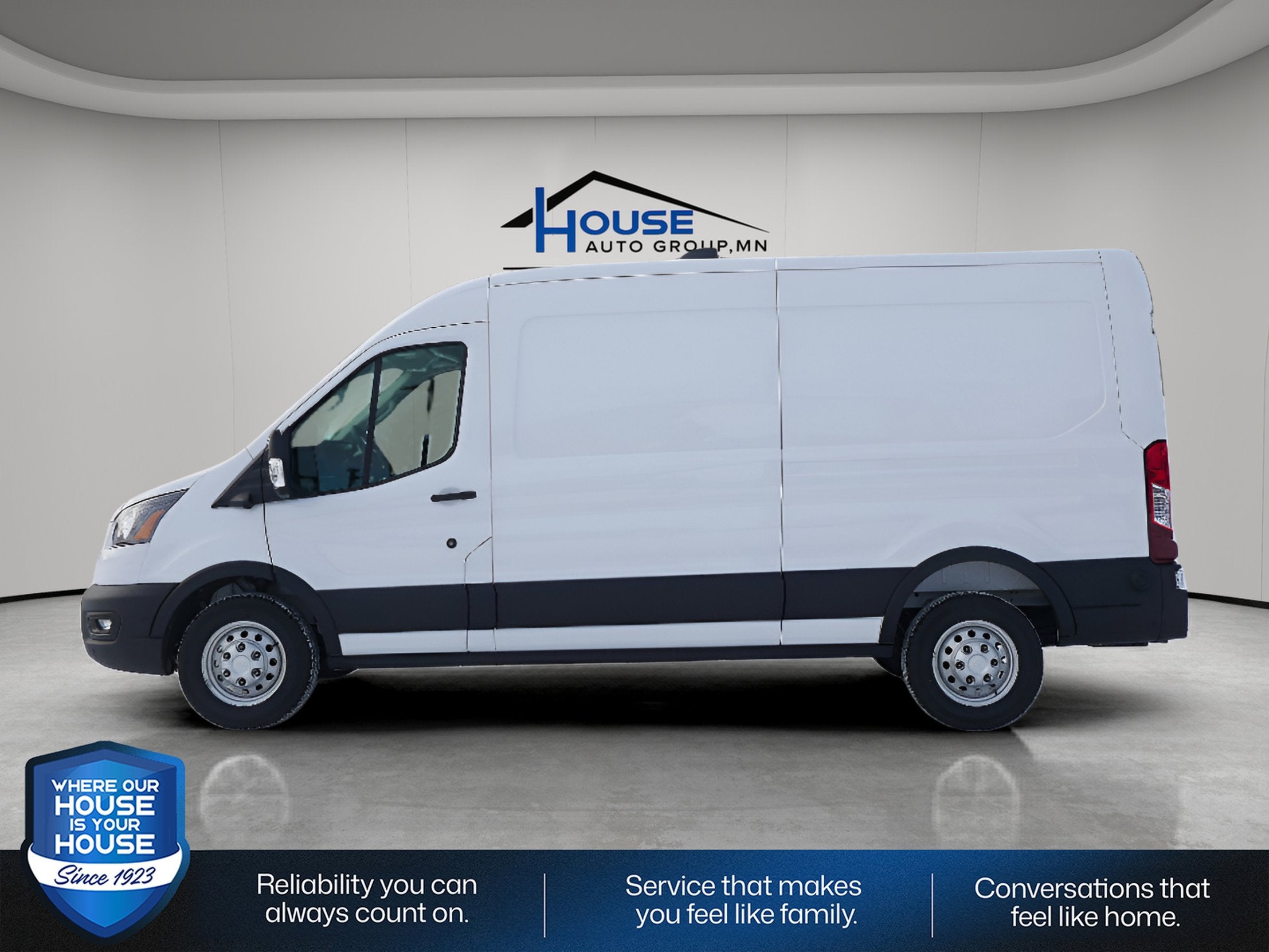 2026 Ford Transit Cargo Van Base