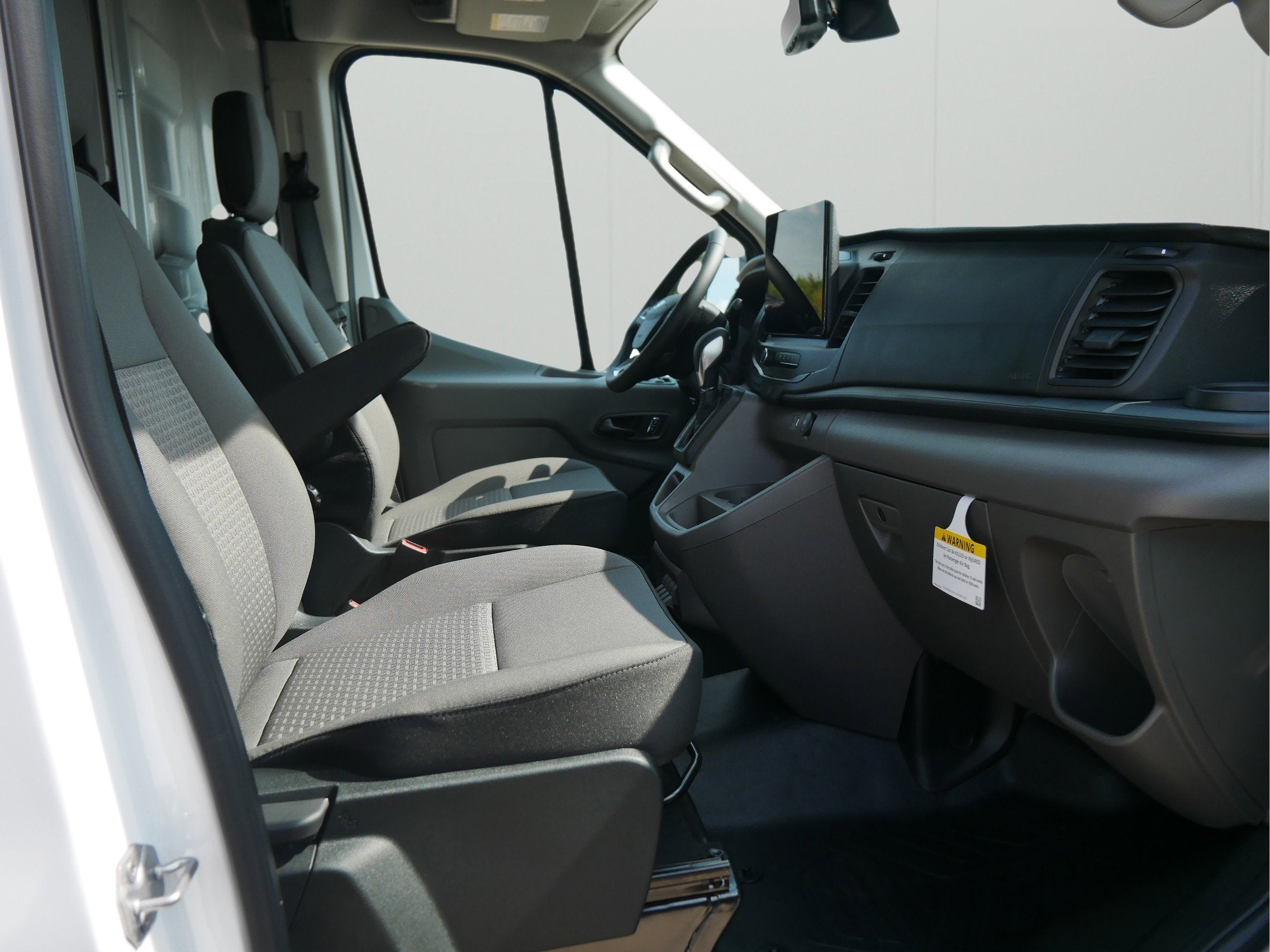 2025 Ford Transit Cargo Van Base