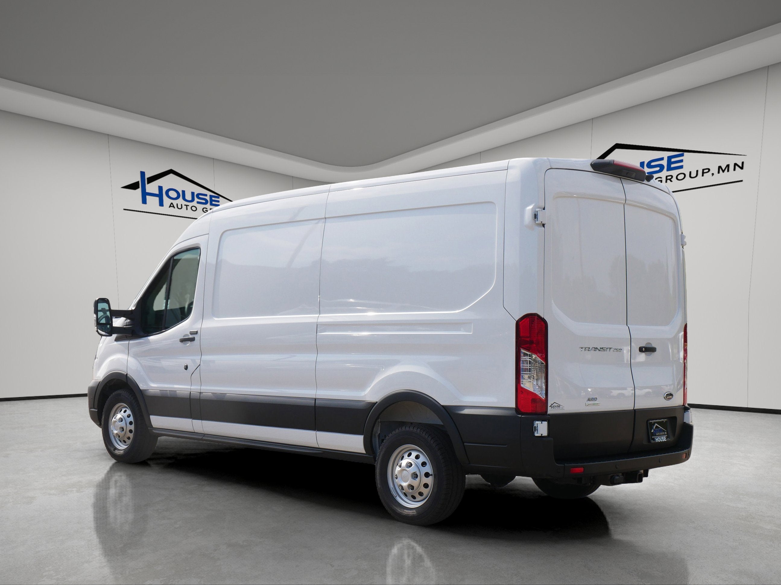2025 Ford Transit Cargo Van Base