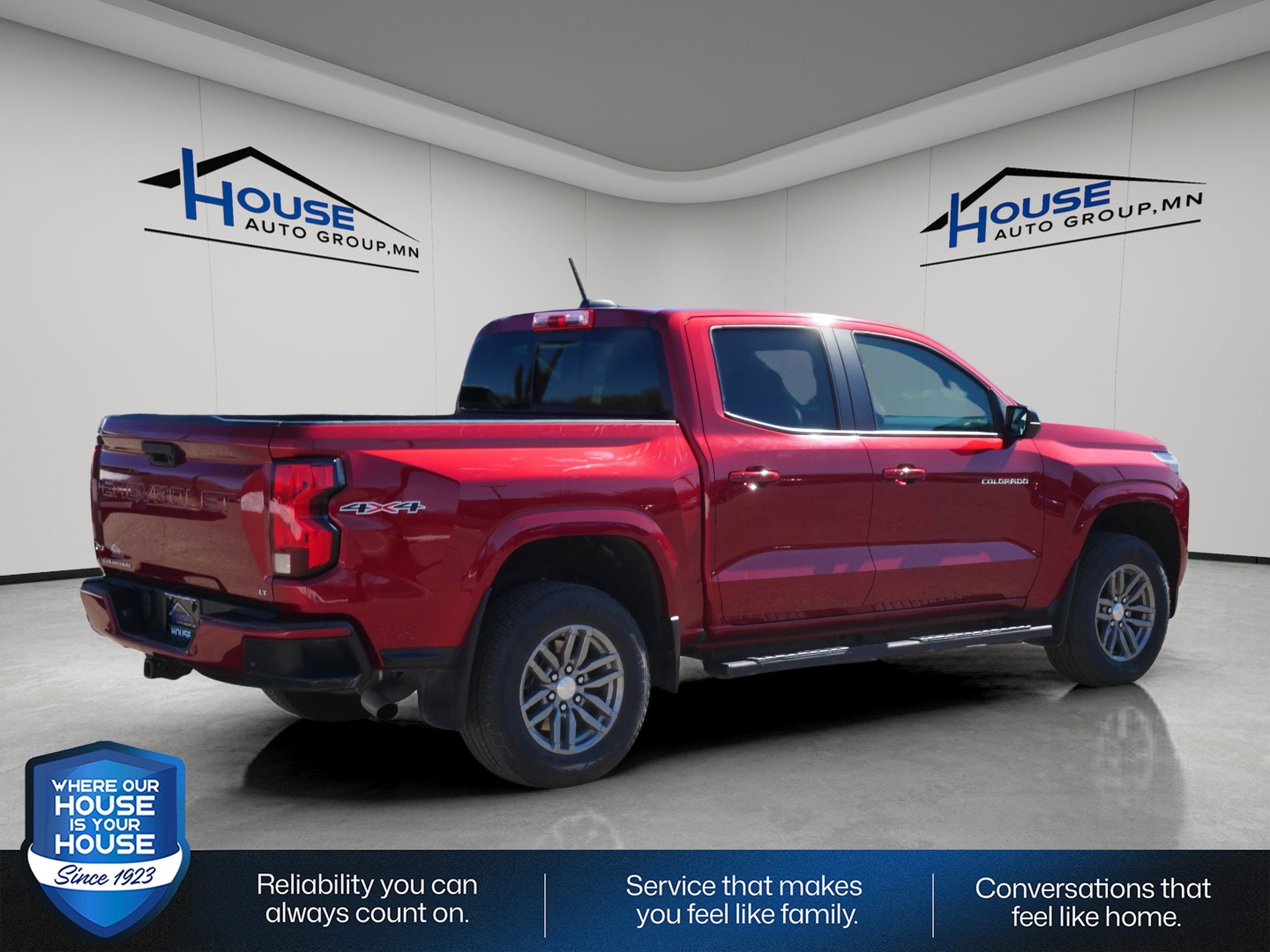 2023 Chevrolet Colorado 4WD LT