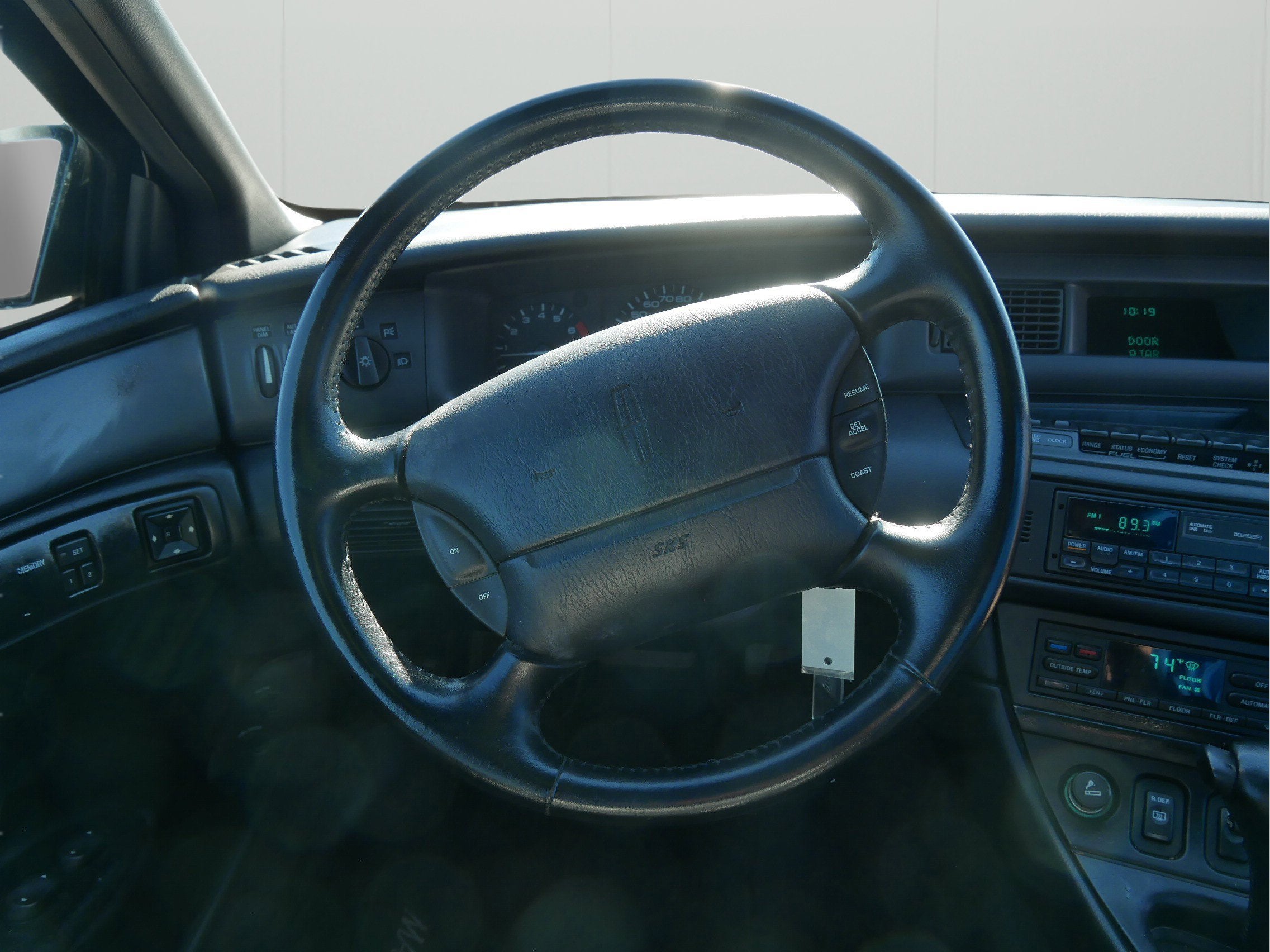 1993 Lincoln Mark VIII Base