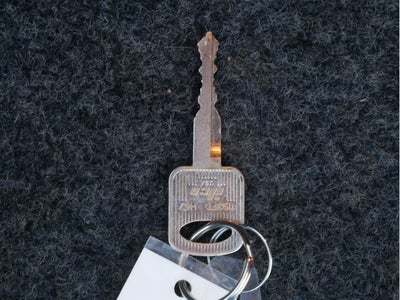 1993 Lincoln Mark VIII Base