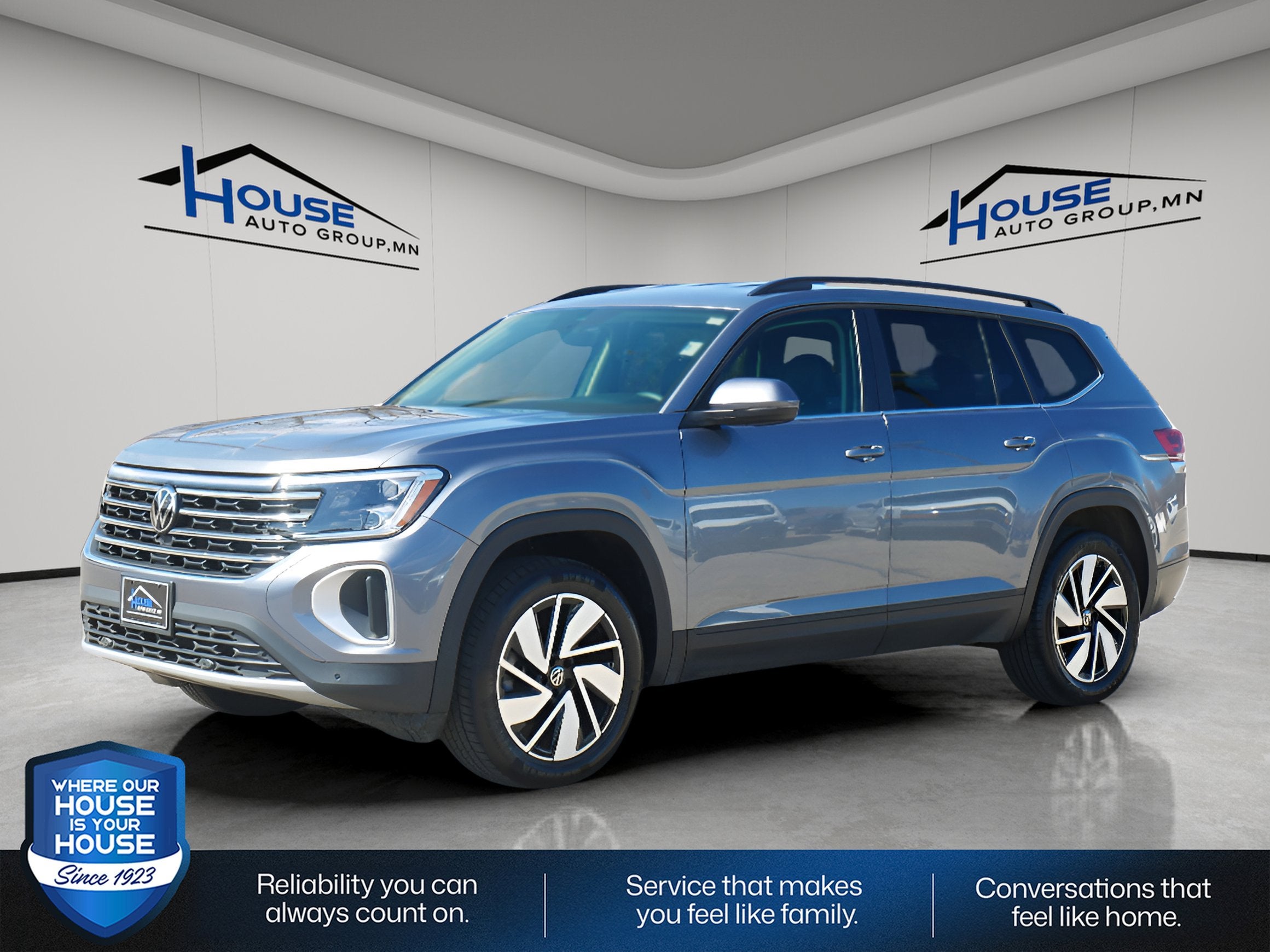 2025 Volkswagen Atlas 2.0T SE w/Technology