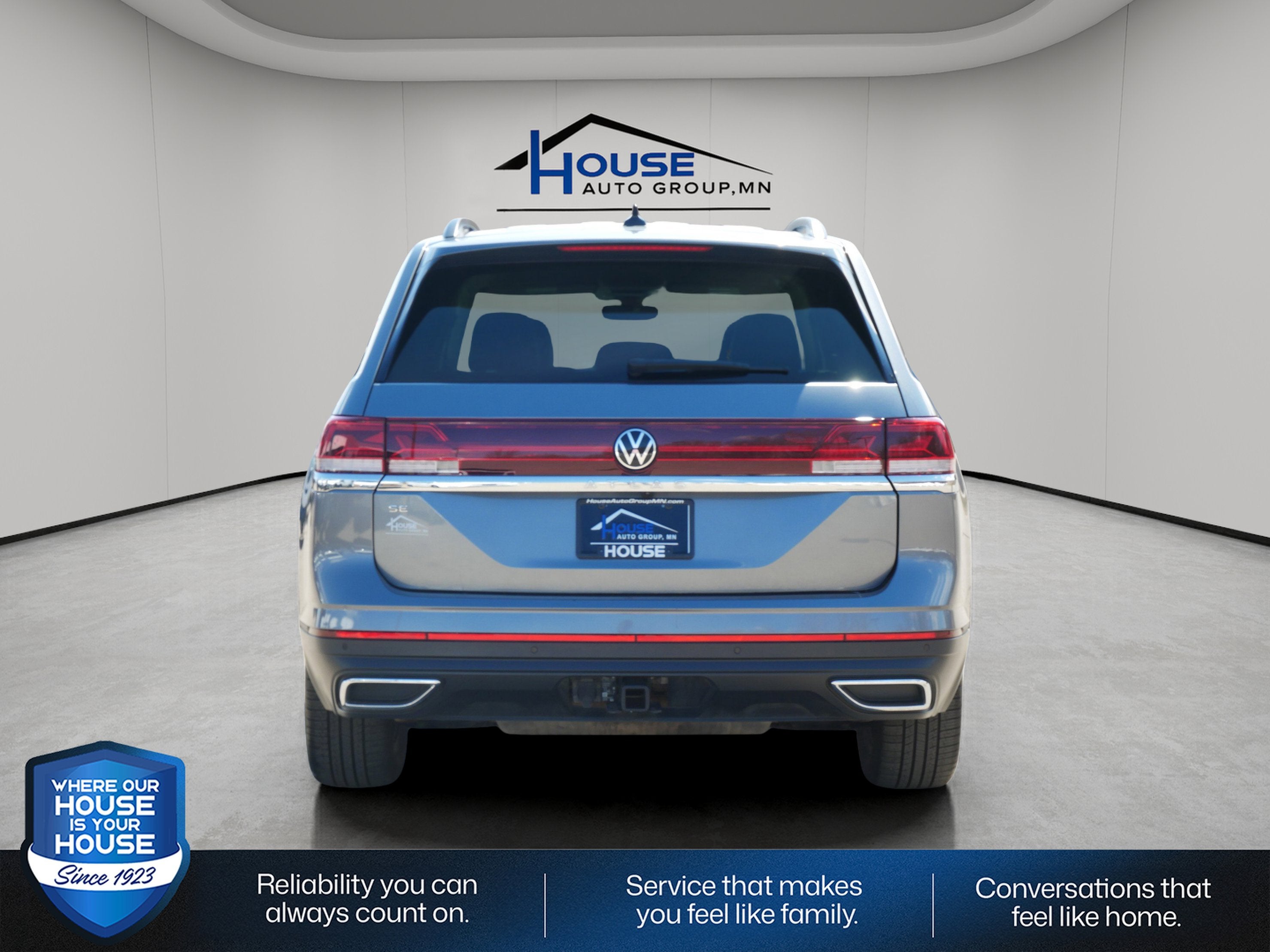 2025 Volkswagen Atlas 2.0T SE w/Technology