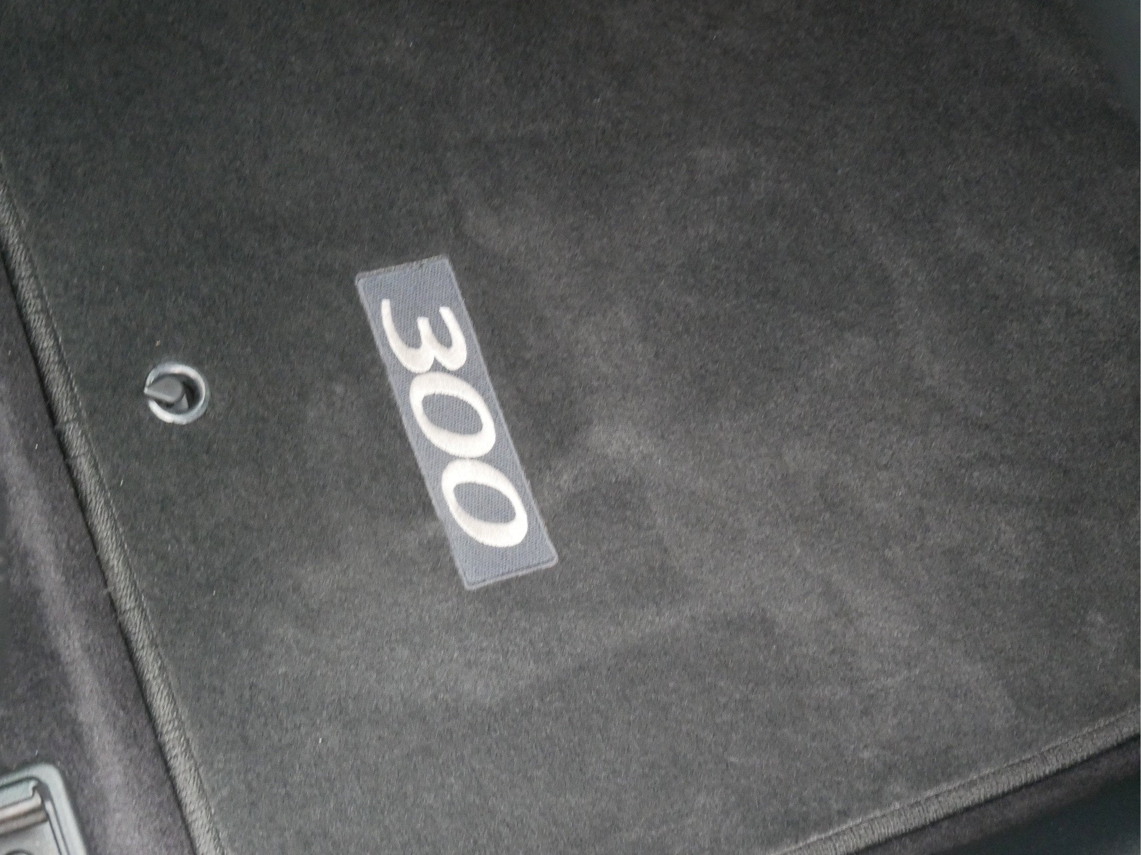 2017 Chrysler 300 Limited