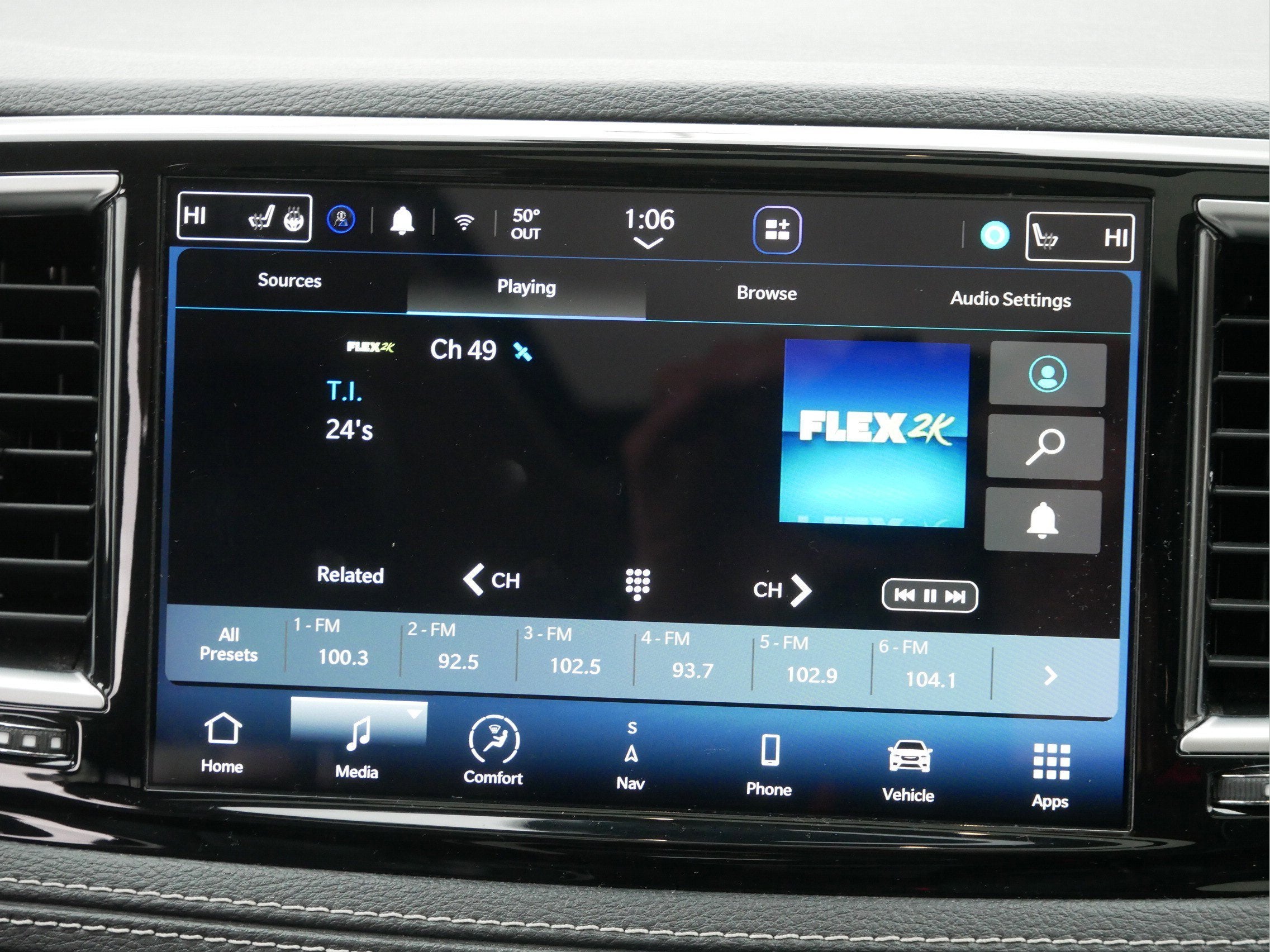 2023 Chrysler Pacifica Hybrid Limited