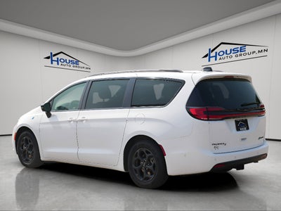 2023 Chrysler Pacifica Hybrid Limited