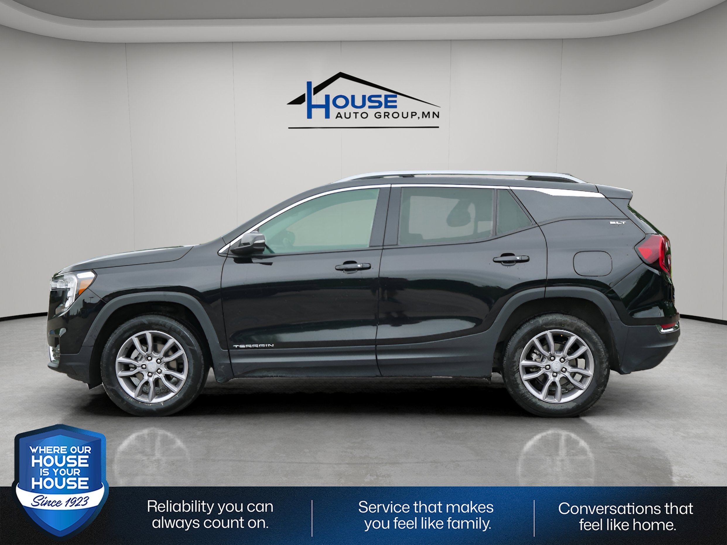 2024 GMC Terrain SLT