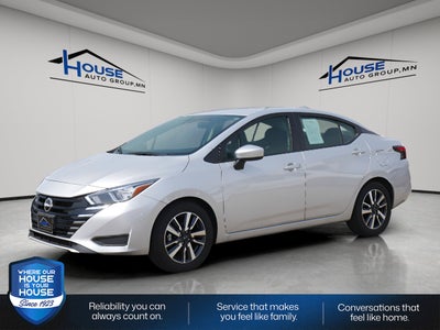 2023 Nissan Versa SV