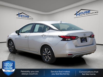 2023 Nissan Versa SV