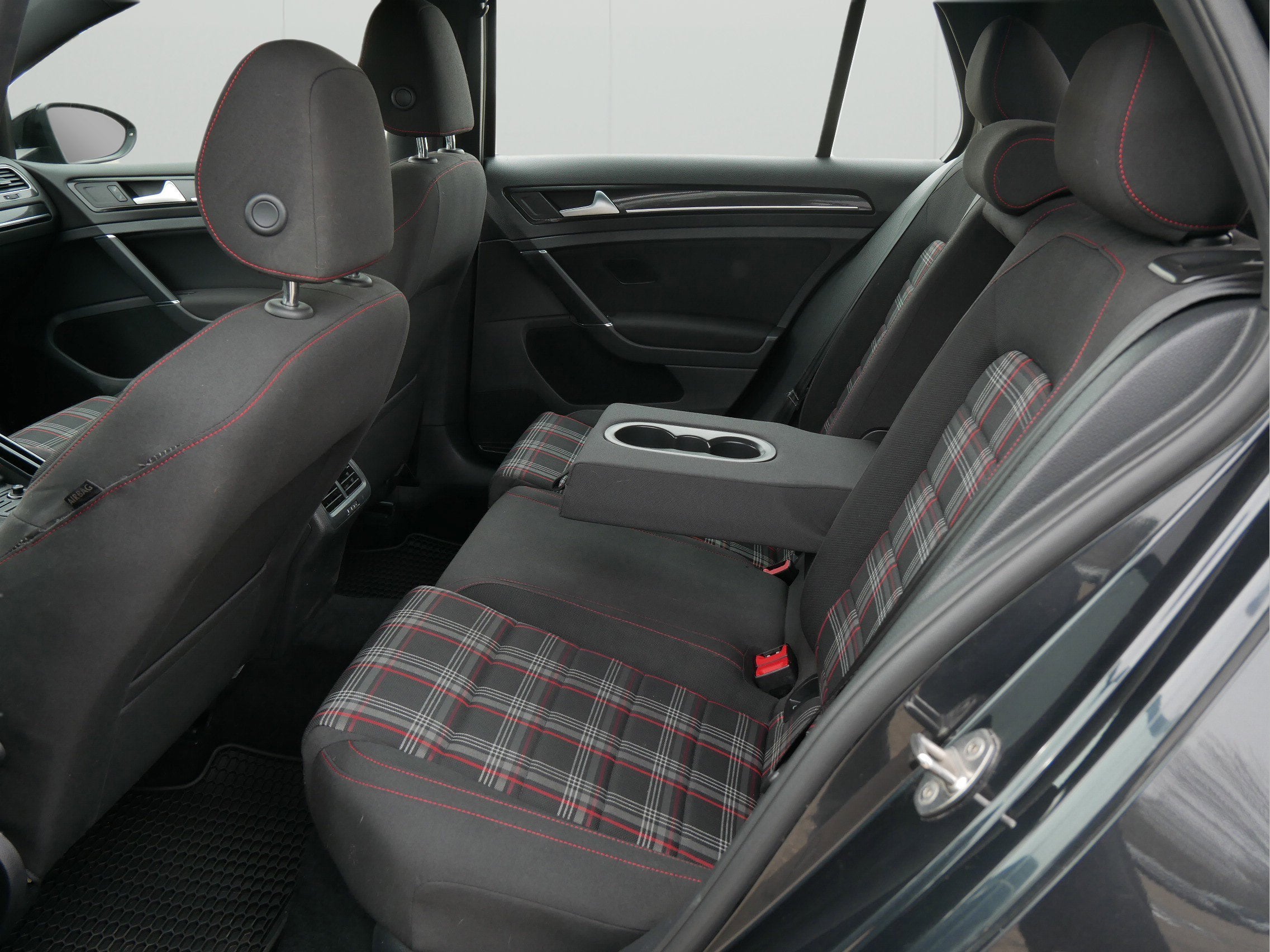 2017 Volkswagen Golf GTI Sport