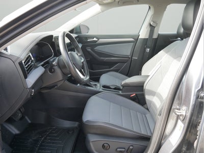 2025 Volkswagen Jetta SE