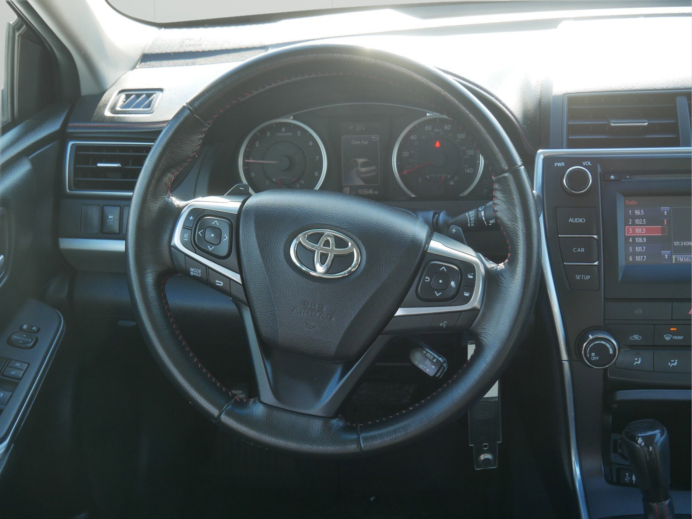 2016 Toyota Camry SE