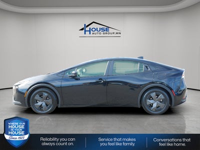 2024 Toyota Prius LE
