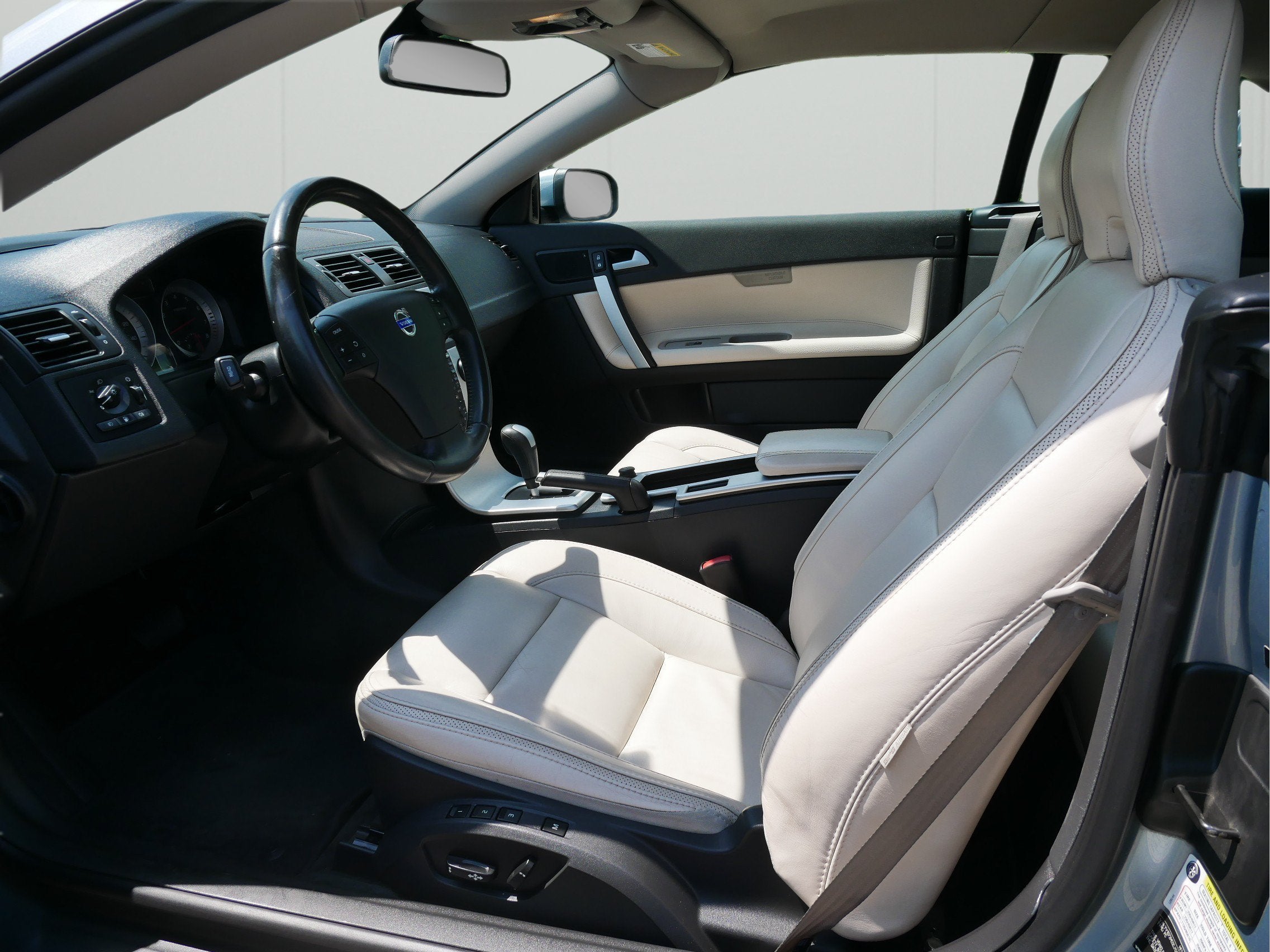2012 Volvo C70 T5