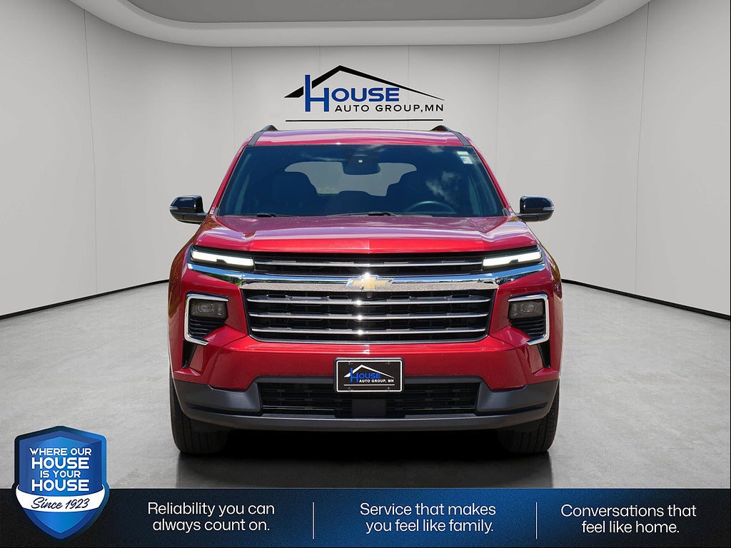 2025 Chevrolet Traverse LT