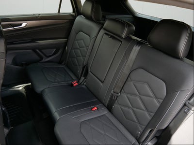 2025 Volkswagen Atlas Cross Sport SE 4Motion